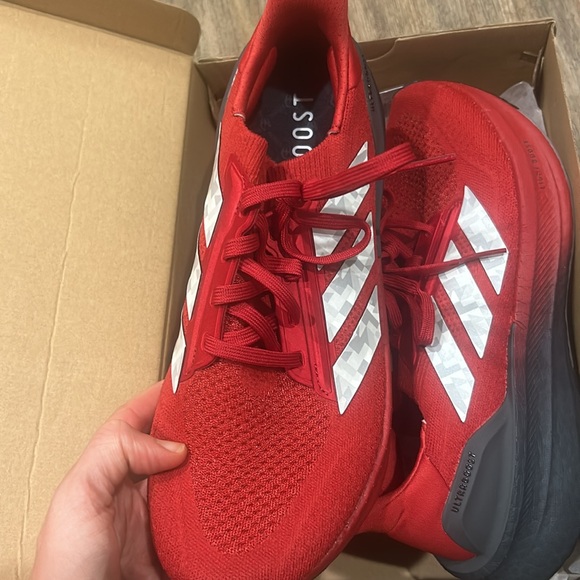 Adidas Mahomes Ultraboost - Picture 3 of 4